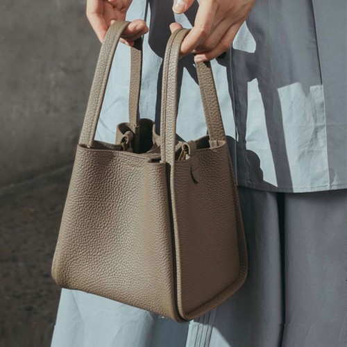 red tote bag